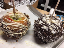 Load image into Gallery viewer, Caramel Apples
